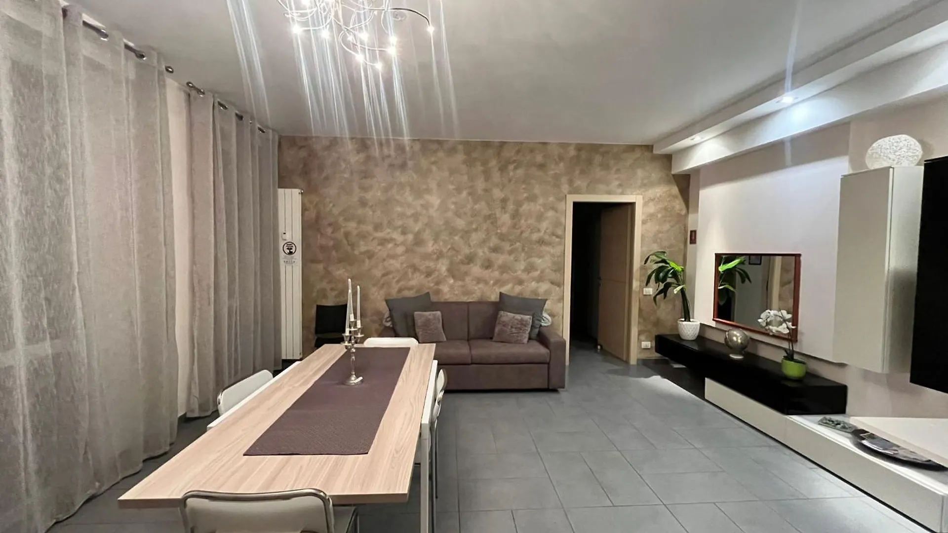 Appartamento SLEEP&FLY Bergamo Centro 0*,