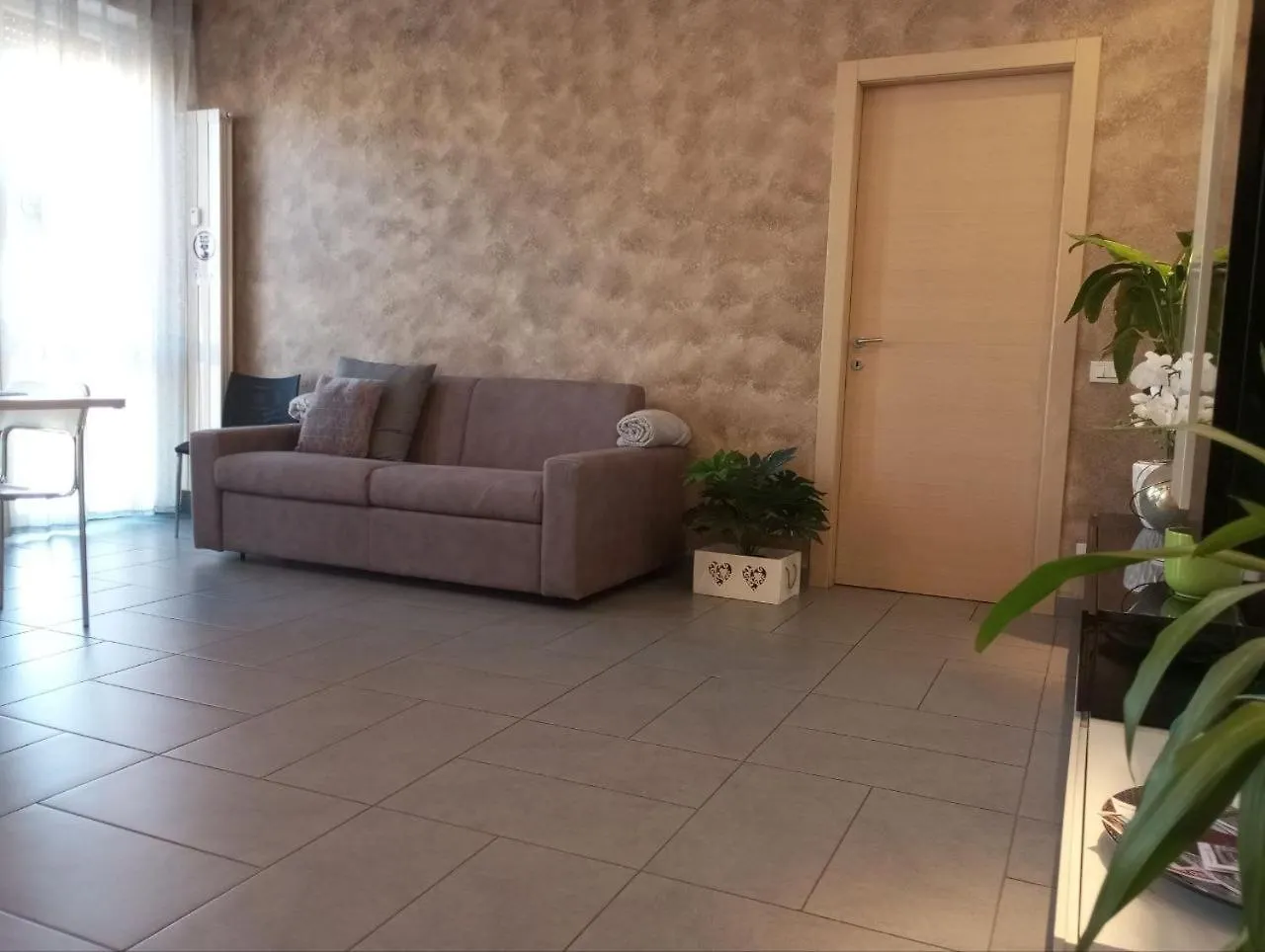 Апартаменты Sleep & Fly Bgy Airport-Station-Center Бергамо Италия