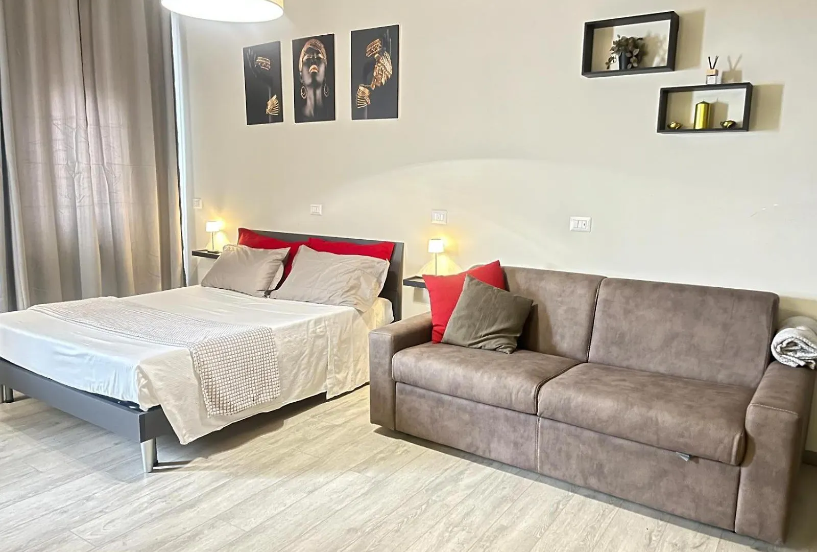 Апартаменты Sleep & Fly Bgy Airport-Station-Center Бергамо 0*,  Италия